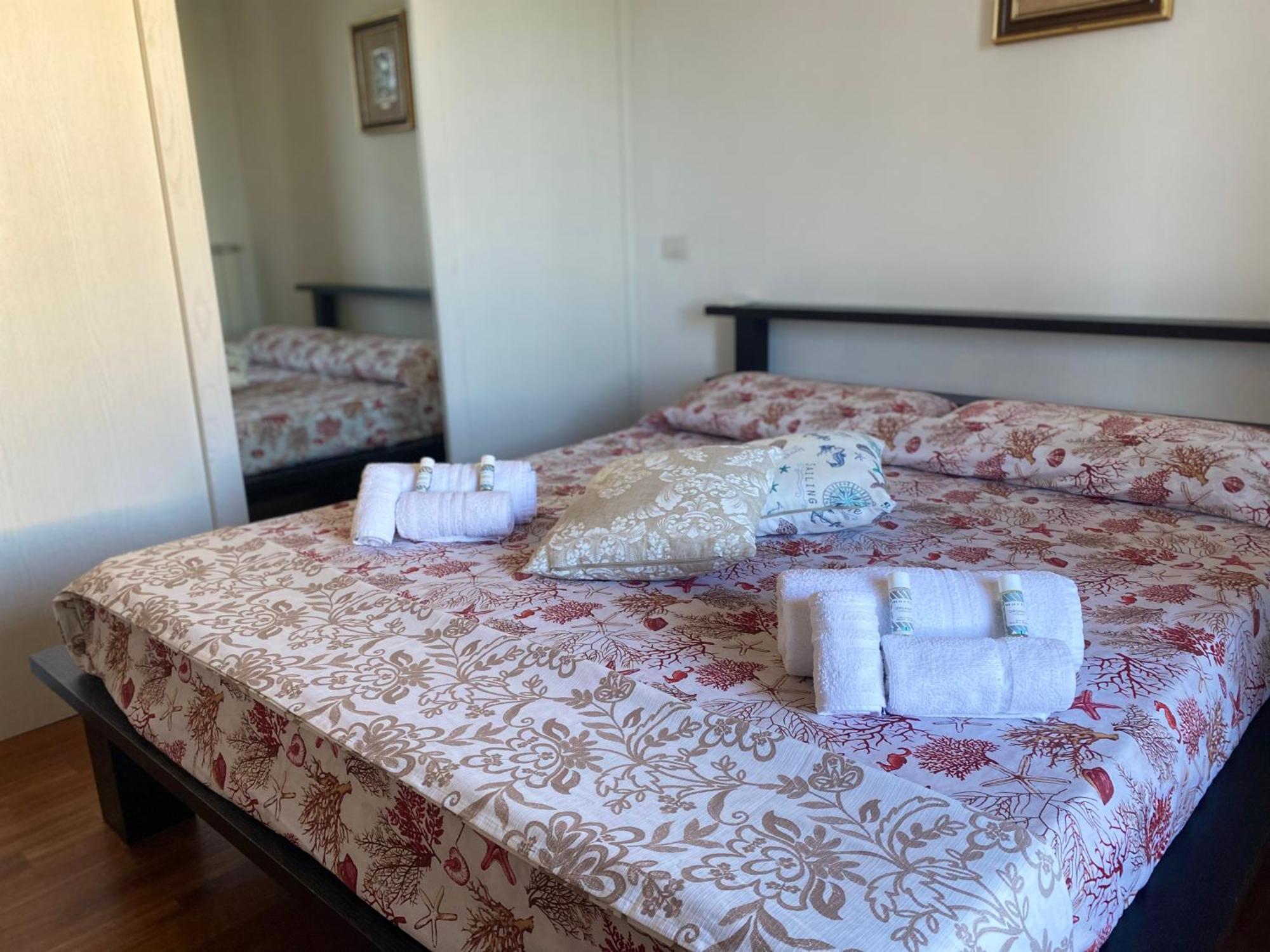 Villetta Relax Fast Wi-Fi 9 Min Porto Civitavecchia Santa Marinella Oda fotoğraf